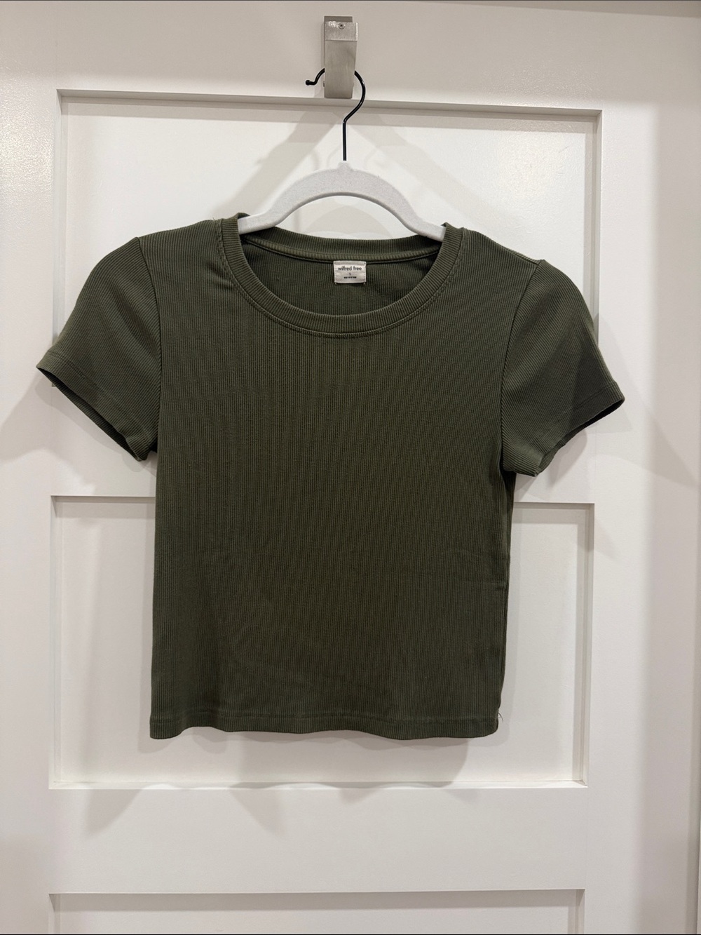 Aritzia Olive Green Short Sleeve Ribbed Tee